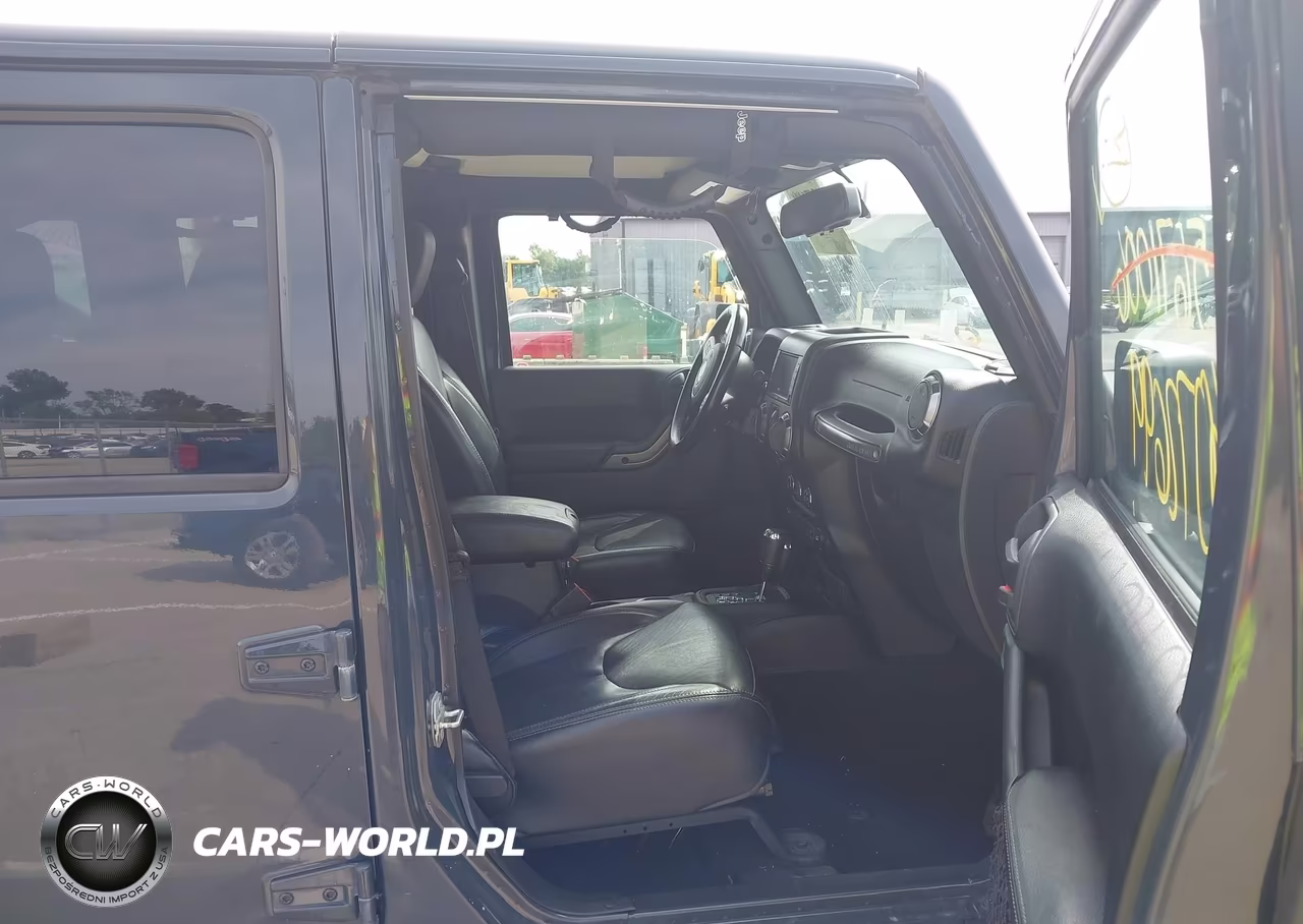 2018 Jeep Wrangler Jk Unlimited Sahara VIN:1C4BJWEG0JL845817 - 5