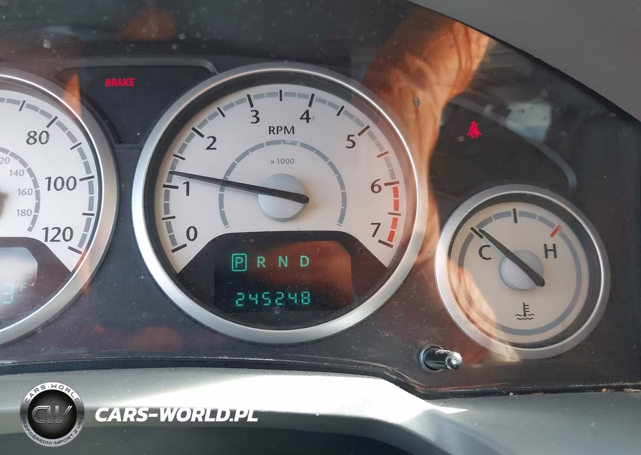 2010 Chrysler Town & Country Touring VIN:2A4RR5D14AR288877 - 15