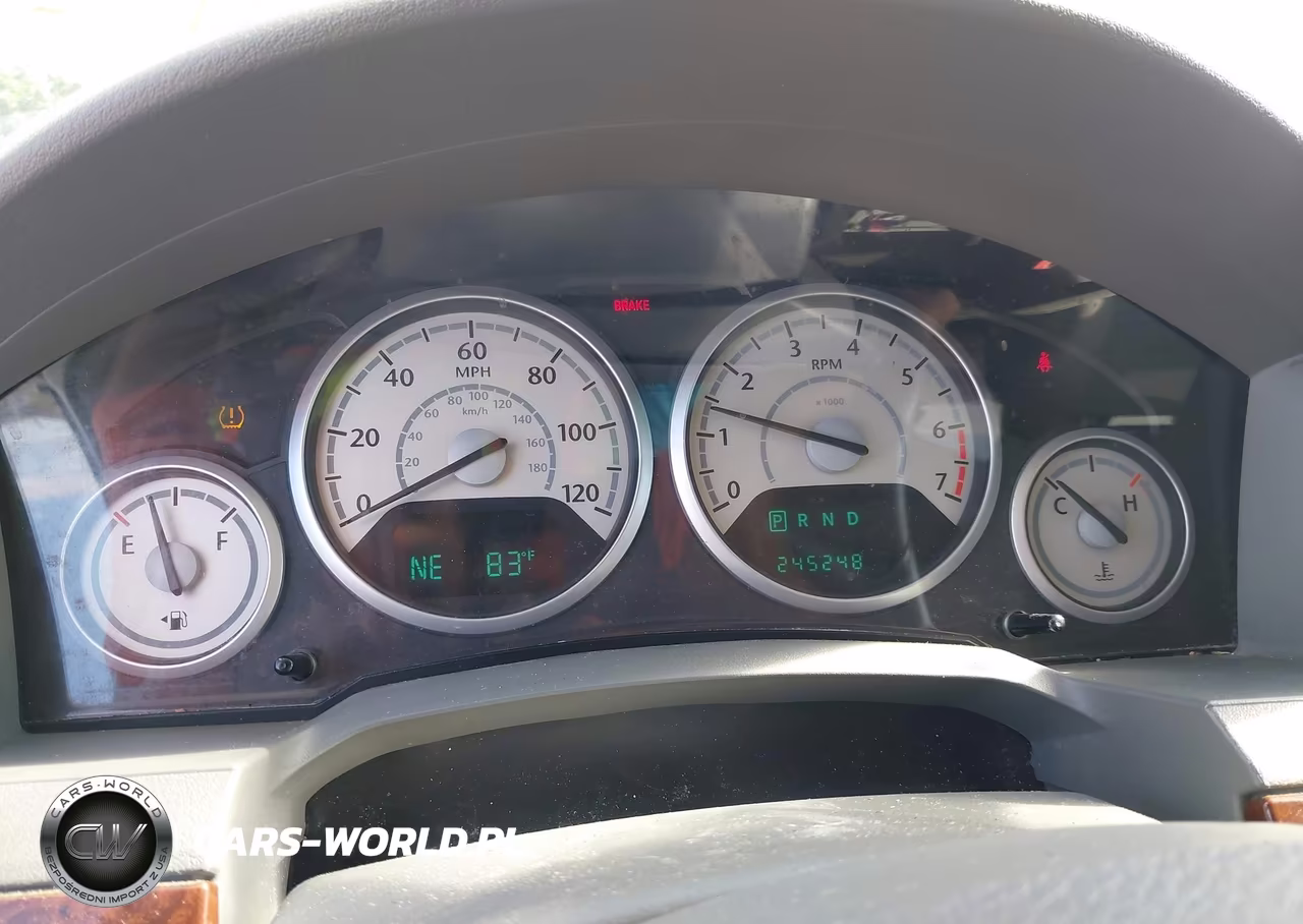 2010 Chrysler Town & Country Touring VIN:2A4RR5D14AR288877 - 7