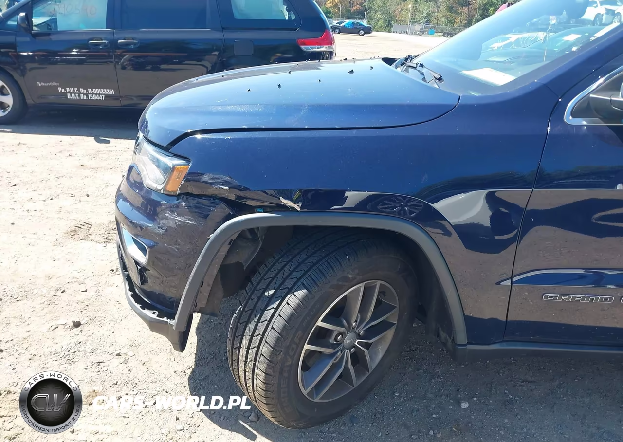 2017 Jeep Grand Cherokee Limited 4X4 VIN:1C4RJFBG8HC735661 - 6