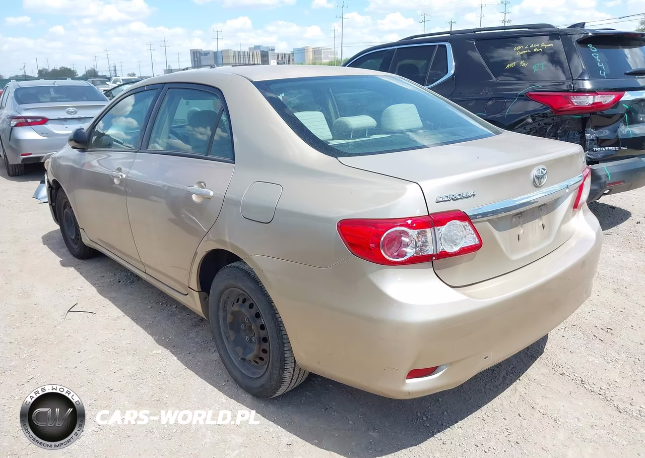 2011 Toyota Corolla Le VIN:JTDBU4EE5B9140746 - 3
