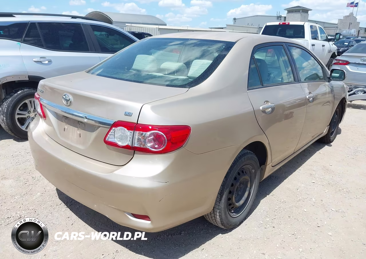 2011 Toyota Corolla Le VIN:JTDBU4EE5B9140746 - 4