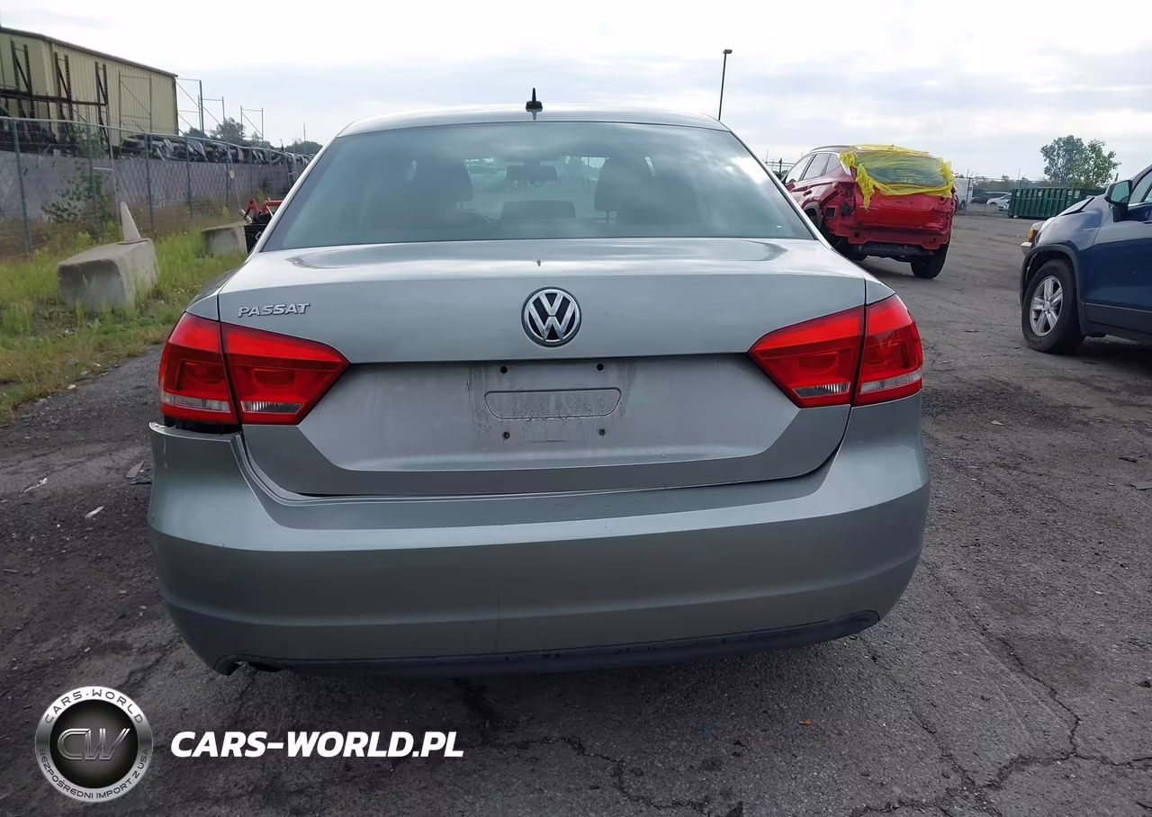2013 Volkswagen Passat 2.5L S VIN:1VWAP7A3XDC032408 - 16