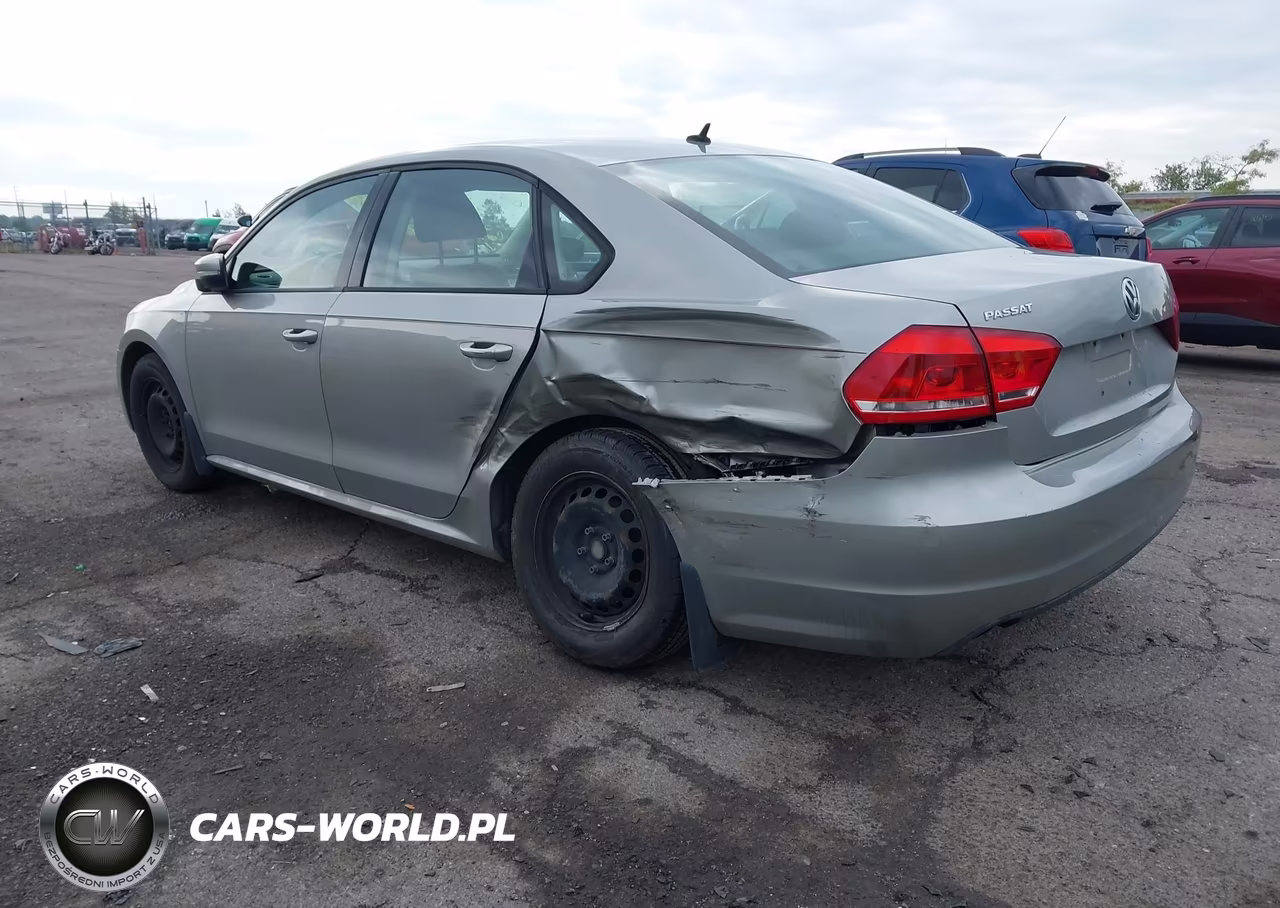 2013 Volkswagen Passat 2.5L S VIN:1VWAP7A3XDC032408 - 3