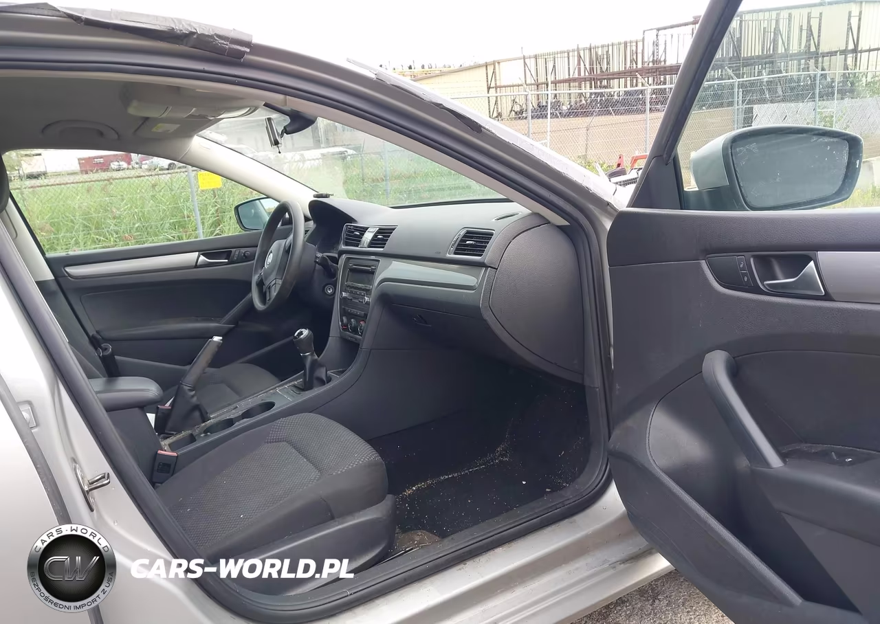 2013 Volkswagen Passat 2.5L S VIN:1VWAP7A3XDC032408 - 5