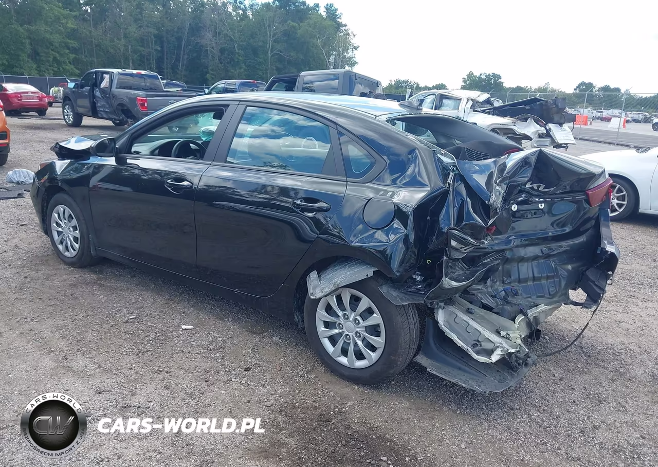 2024 Kia Forte Lx VIN:3KPF24AD7RE820335 - 3