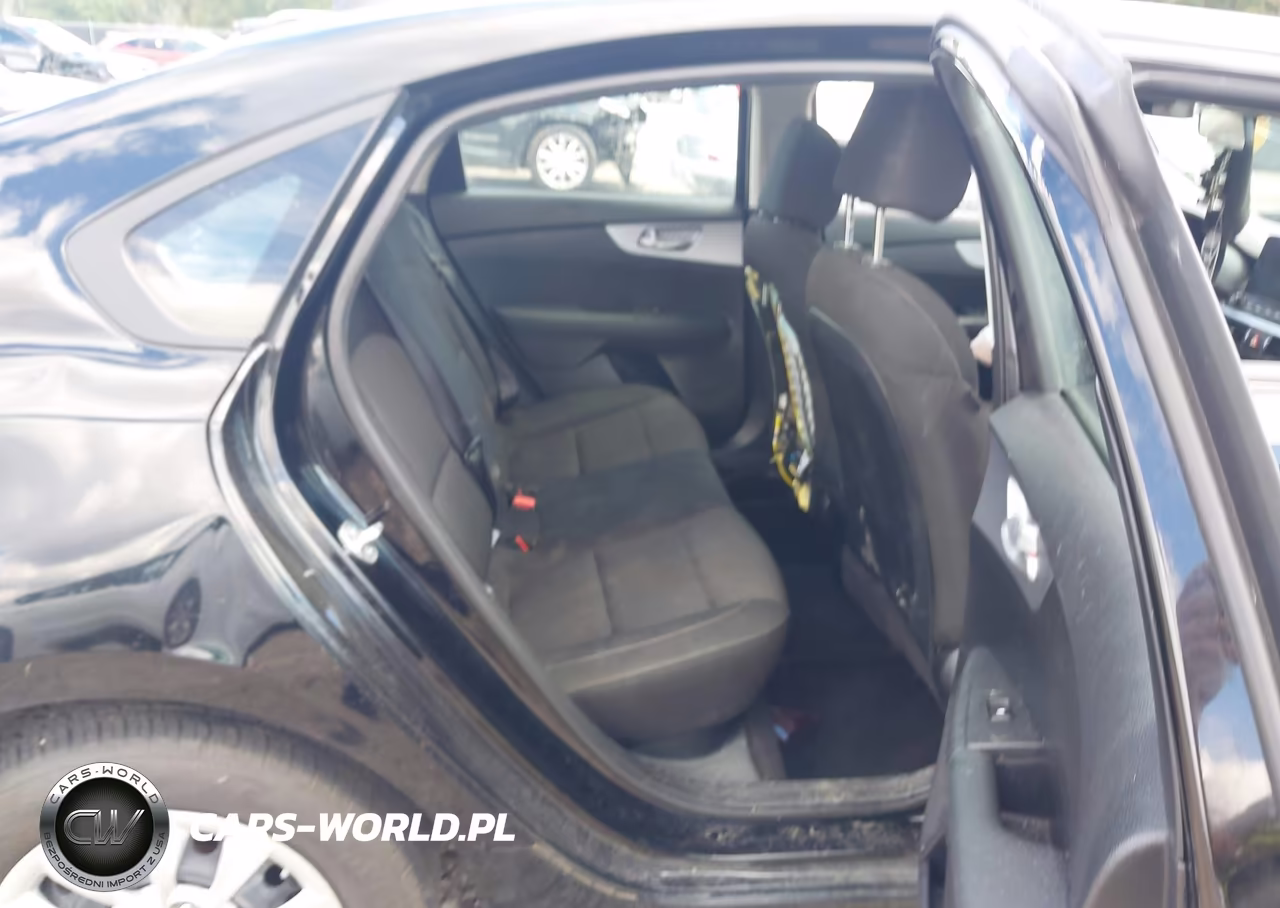 2024 Kia Forte Lx VIN:3KPF24AD7RE820335 - 8
