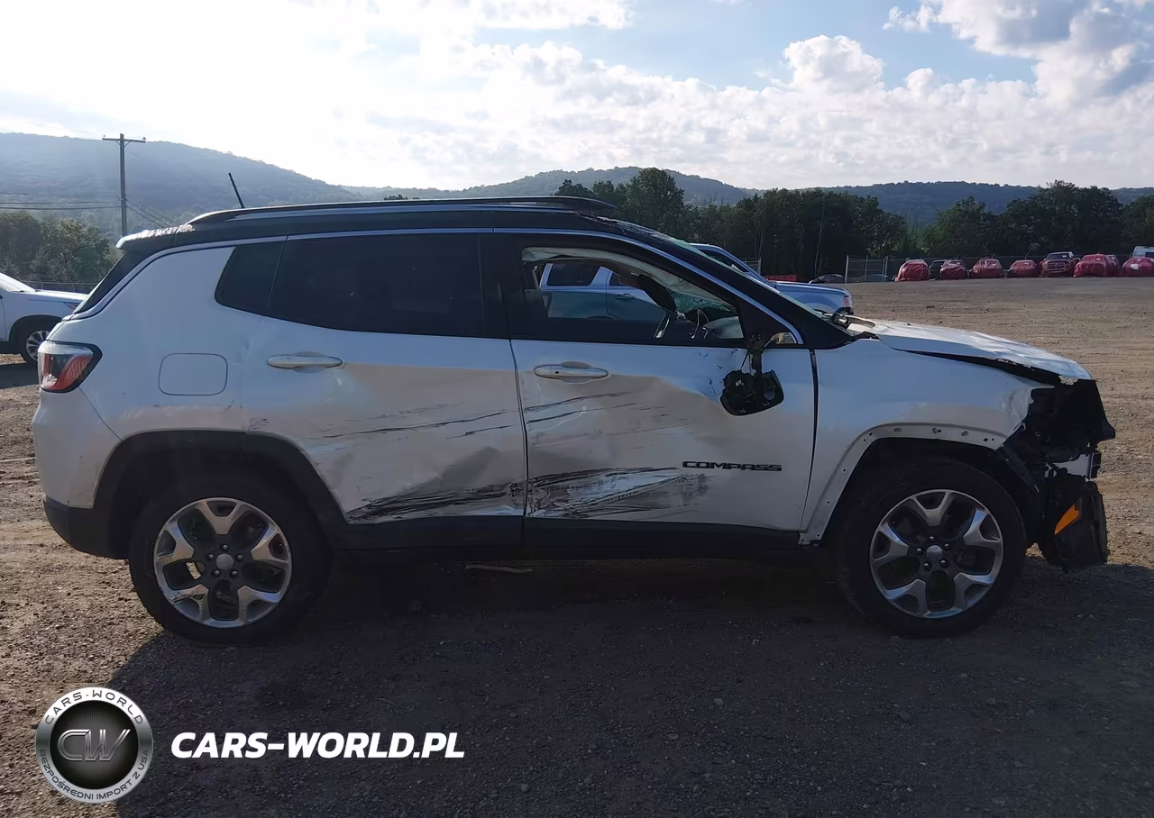 2019 Jeep Compass Limited 4X4 VIN:3C4NJDCB6KT843259 - 14