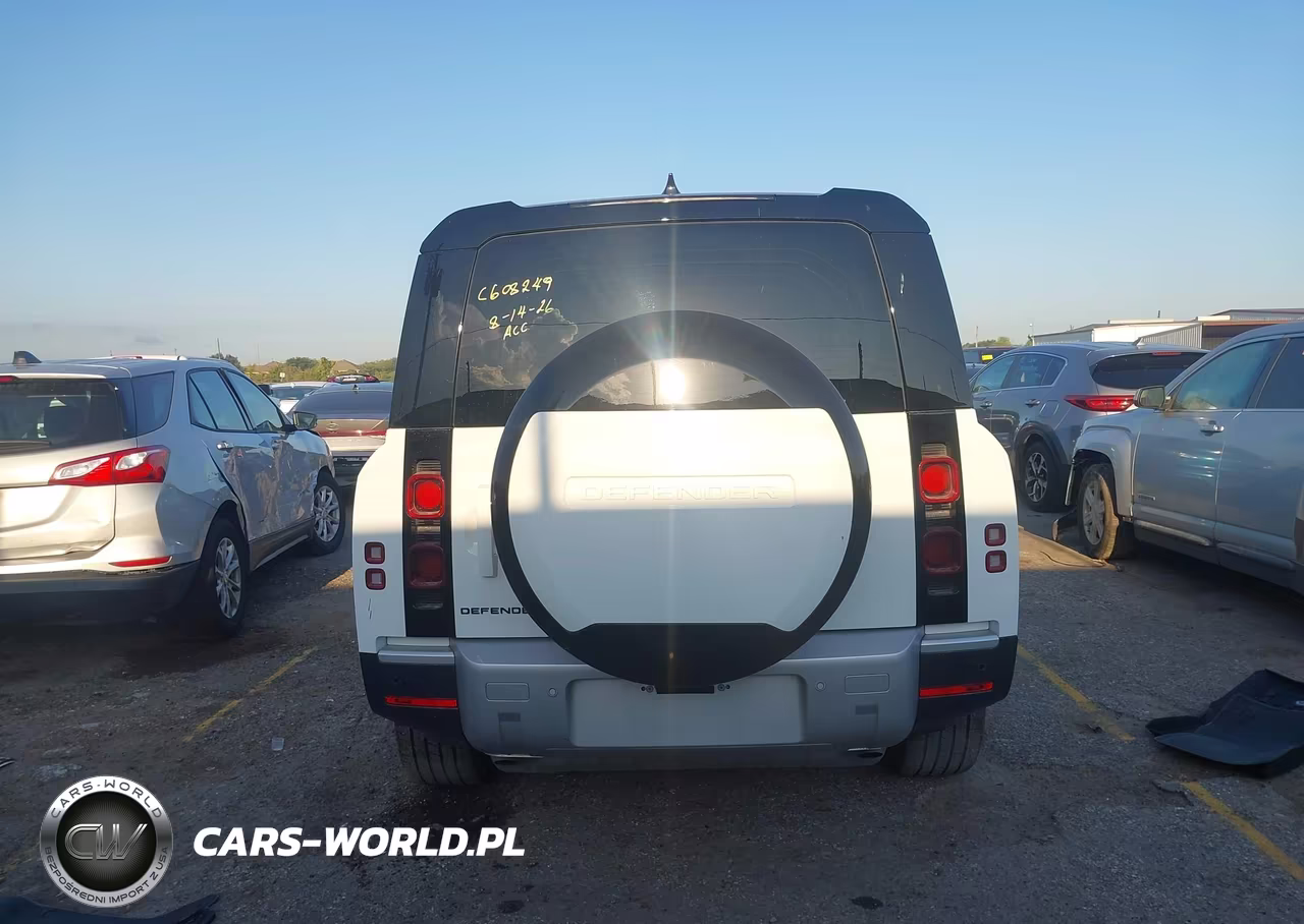 2024 Land Rover Defender 130 P300 S VIN:SALEJFFU4R2300750 - 16