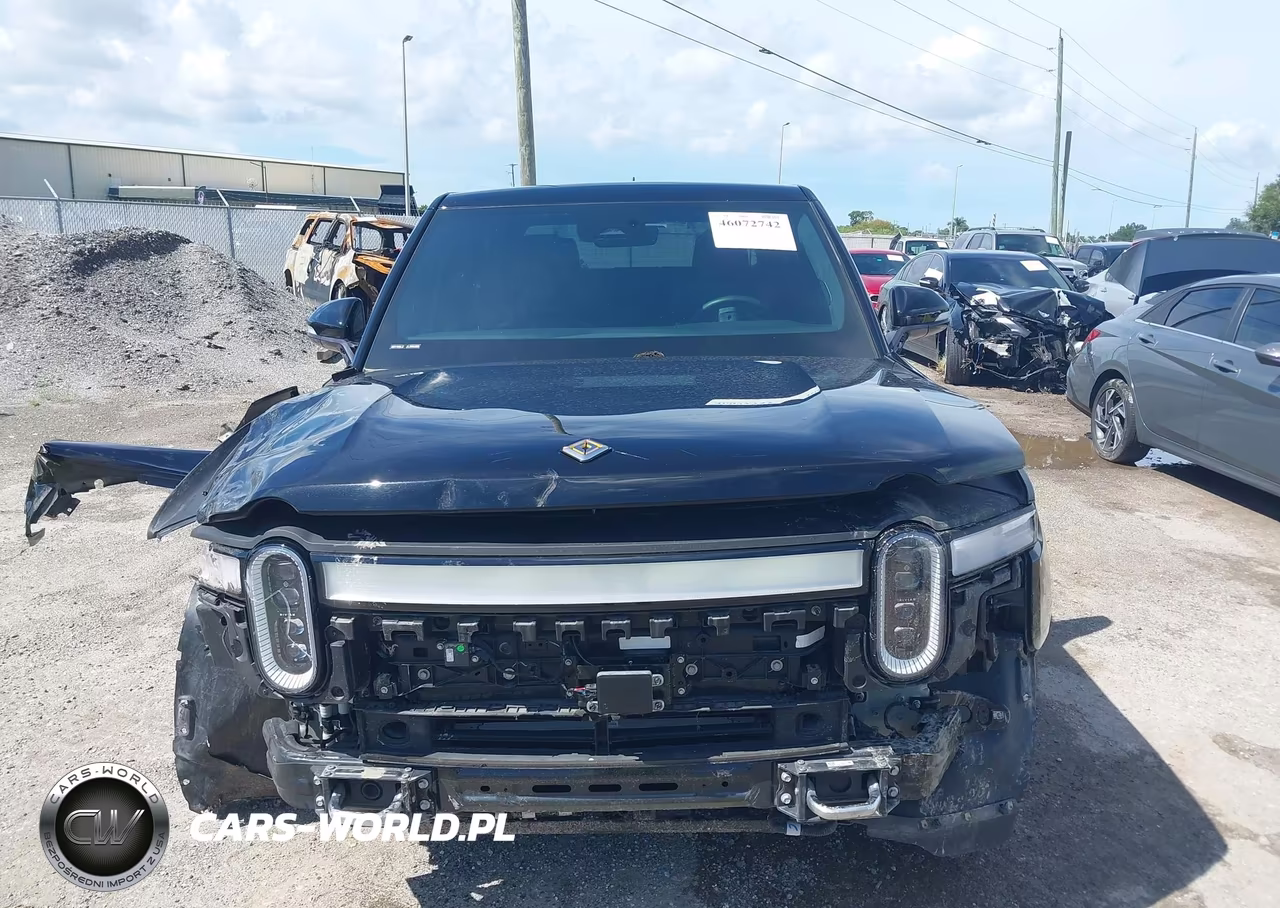 2022 Rivian R1T Launch Edition VIN:7FCTGAAL3NN001820 - 12