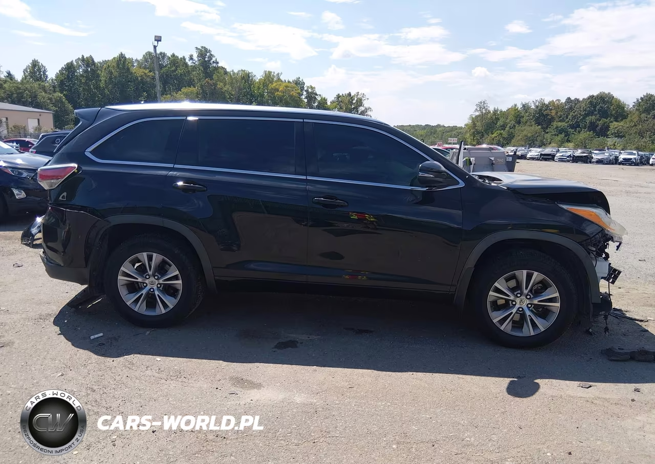 2015 Toyota Highlander Xle V6 VIN:5TDJKRFH6FS170854 - 14