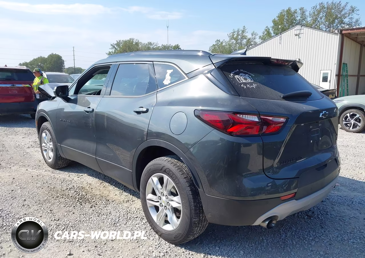 2020 Chevrolet Blazer Awd 2Lt VIN:3GNKBHRS9LS537444 - 3