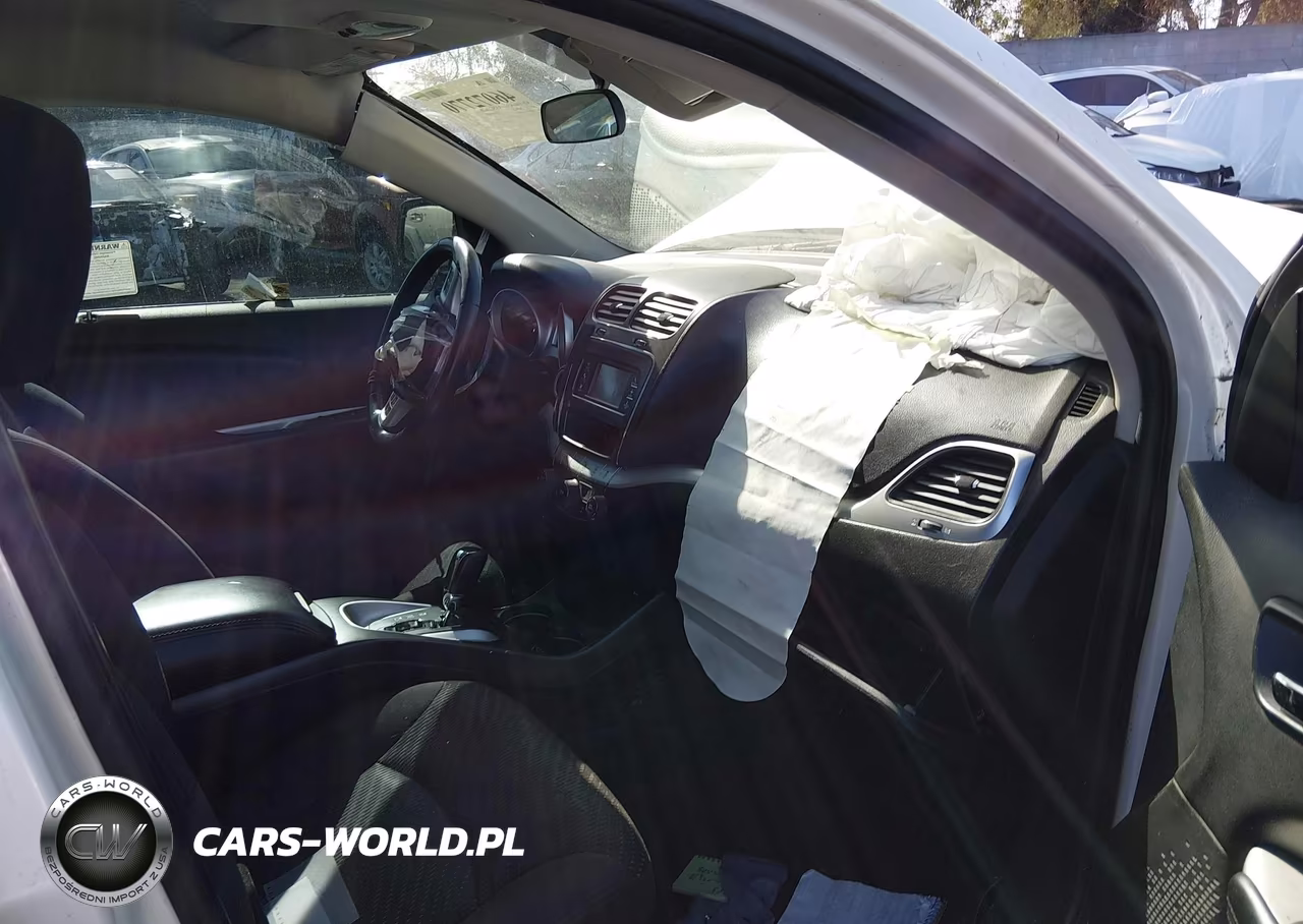 2018 Dodge Journey Sxt VIN:3C4PDCBG7JT254033 - 14
