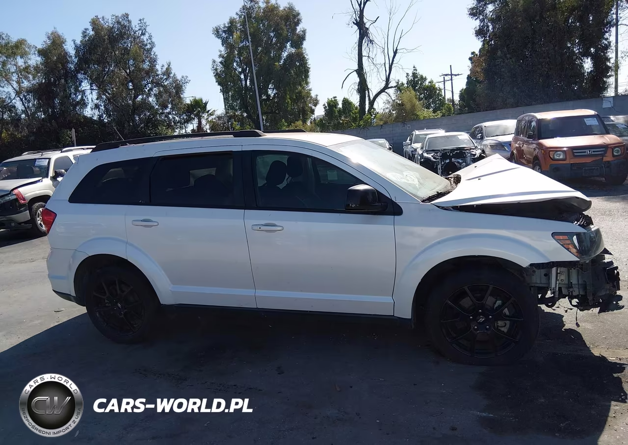 2018 Dodge Journey Sxt VIN:3C4PDCBG7JT254033 - 16