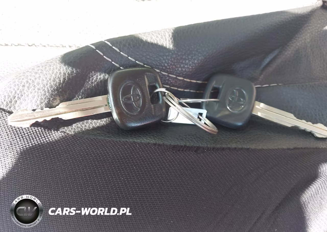 2012 Toyota Yaris L VIN:JTDJTUD33CD541709 - 11