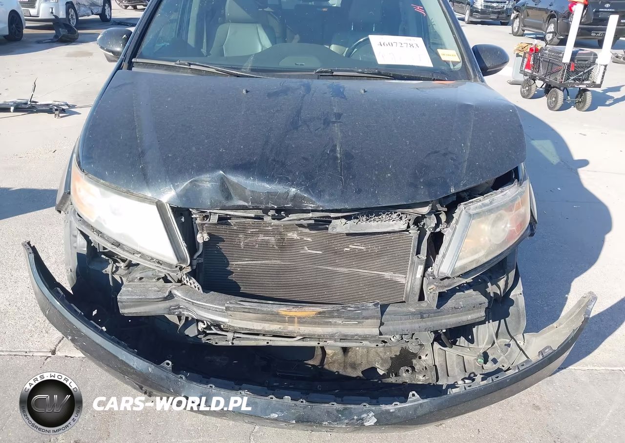 2015 Honda Odyssey Touring-Touring Elite VIN:5FNRL5H95FB008605 - 6