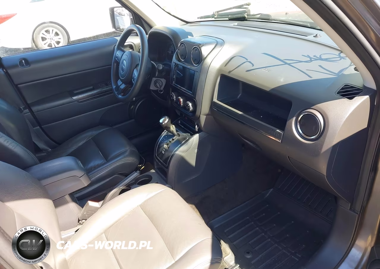 2016 Jeep Patriot Sport VIN:1C4NJPBA9GD669825 - 5