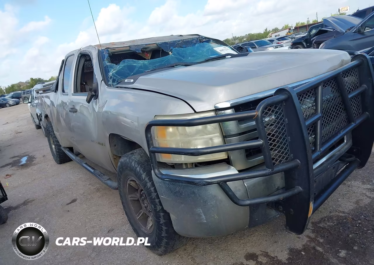 2008 Chevrolet Silverado 2500Hd Work Truck VIN:1GCHC29K68E208067 - 1