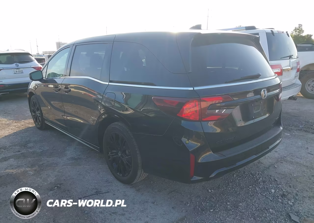 2026 Honda Odyssey Sport-L VIN:5FNRL6H77TB036695 - 3
