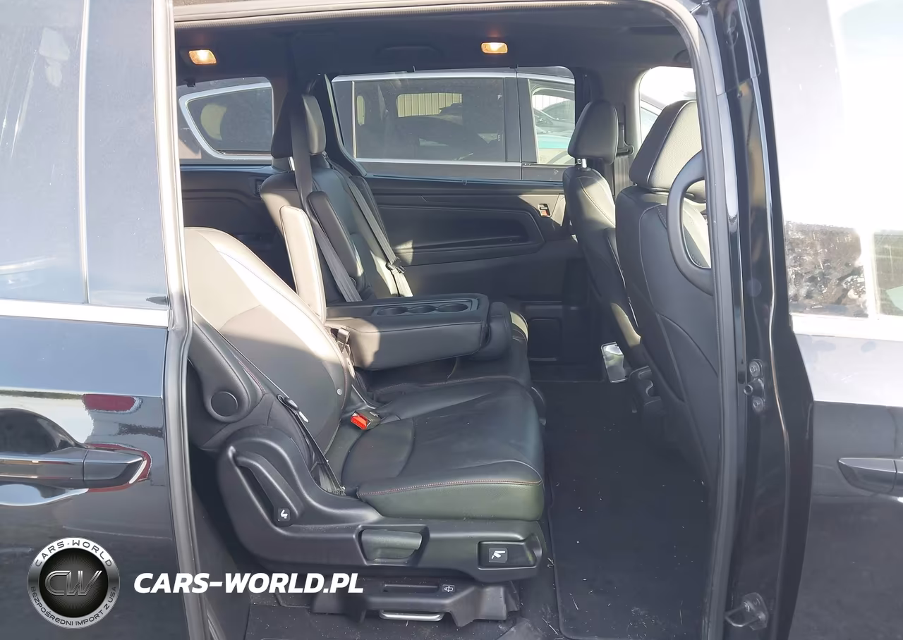 2026 Honda Odyssey Sport-L VIN:5FNRL6H77TB036695 - 8