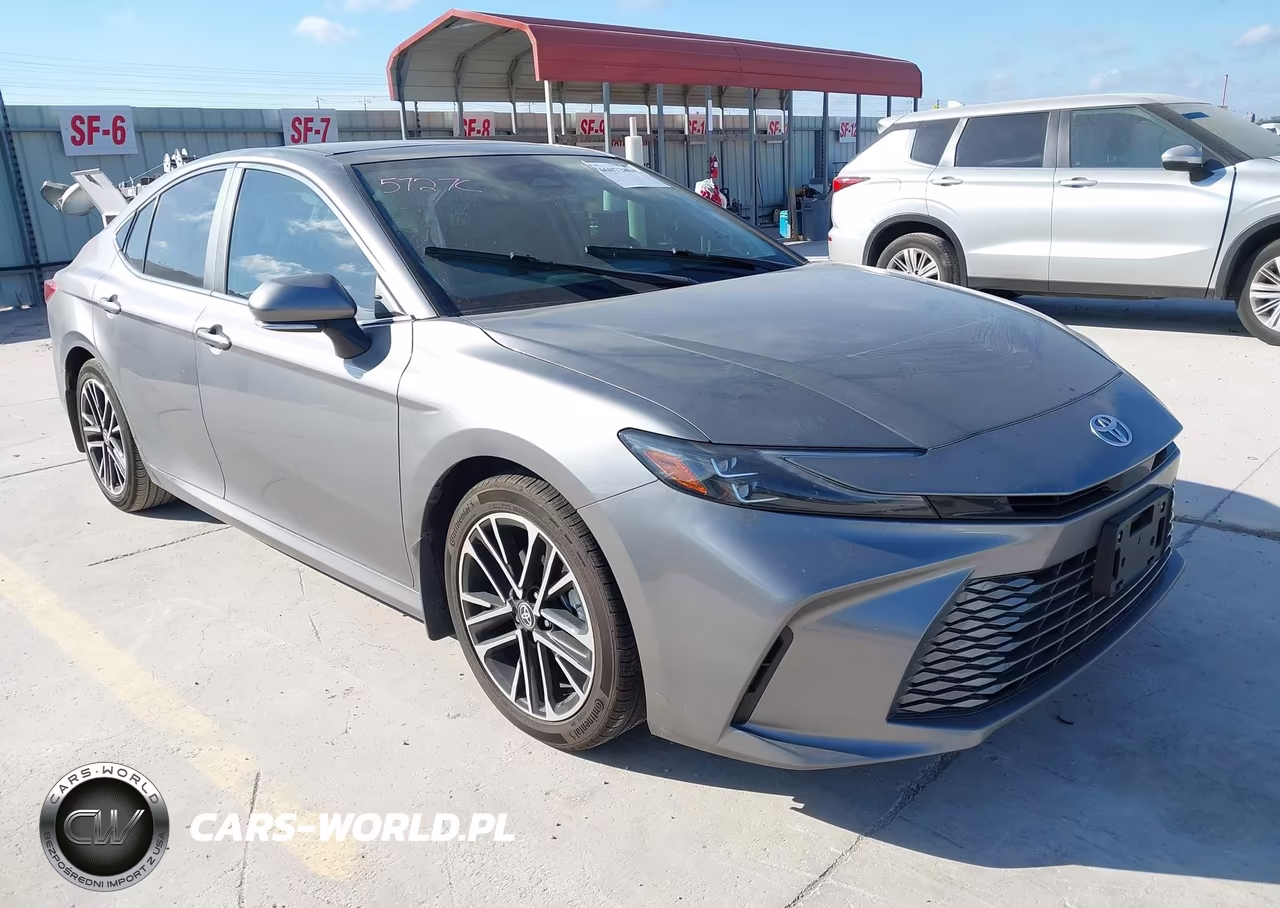 2025 Toyota Camry Xle