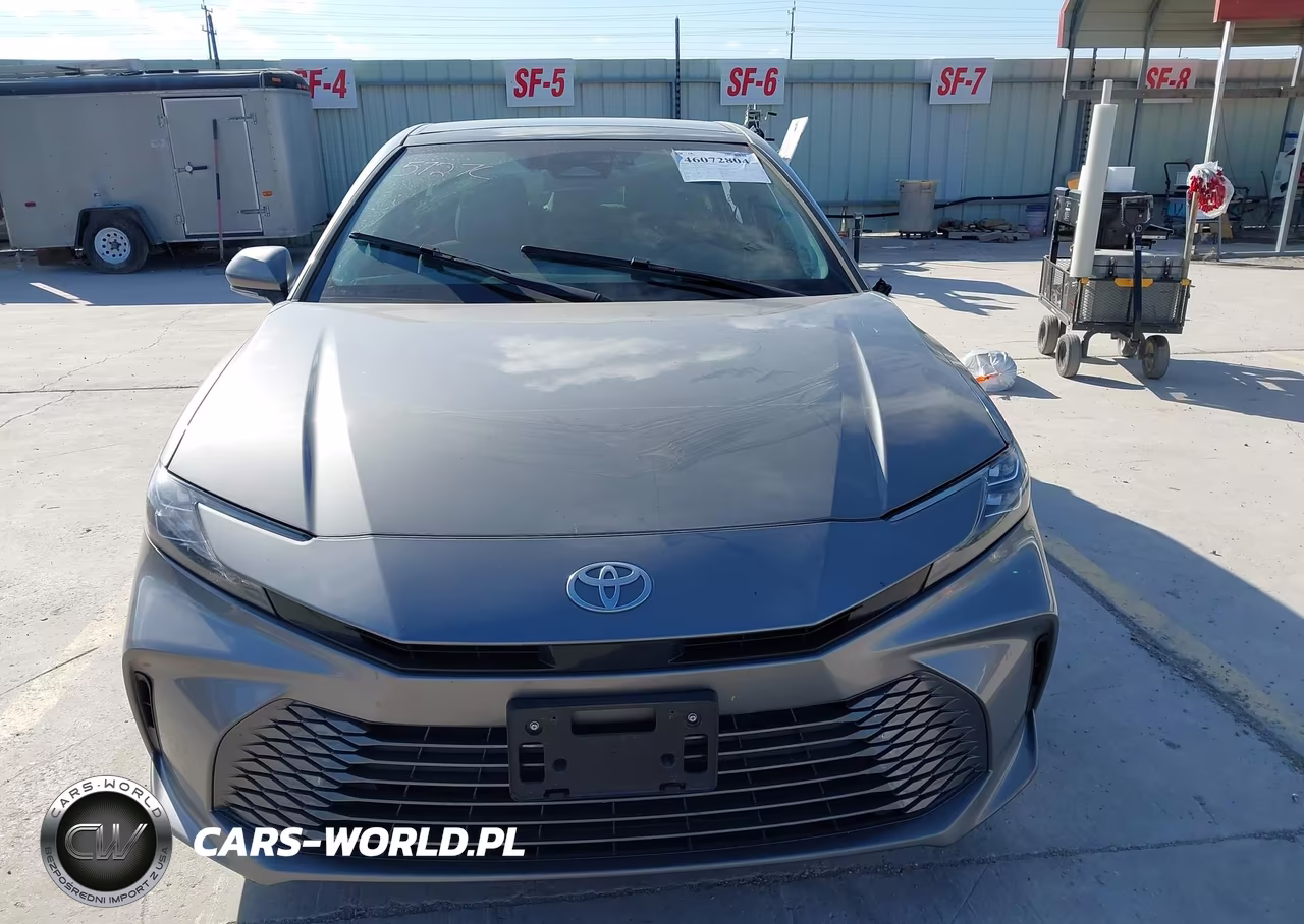 2025 Toyota Camry Xle VIN:4T1DAACK8SU548210 - 12