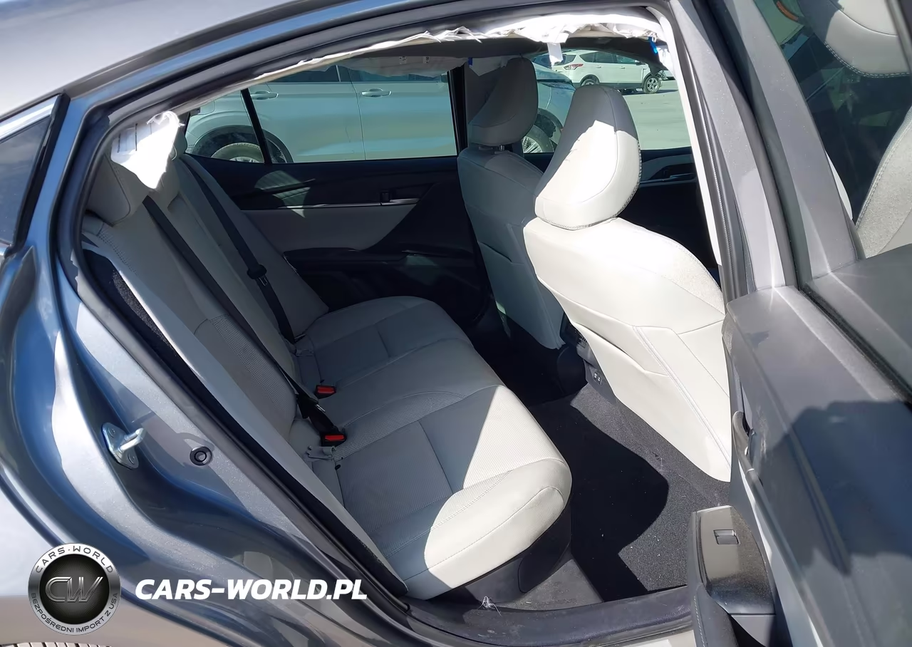 2025 Toyota Camry Xle VIN:4T1DAACK8SU548210 - 8