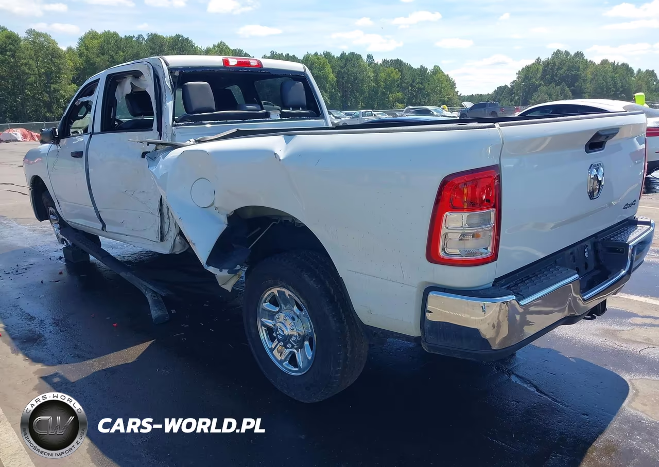 2023 Ram 2500 Tradesman 4X4 8' Box VIN:3C6UR5HJ1PG634416 - 3