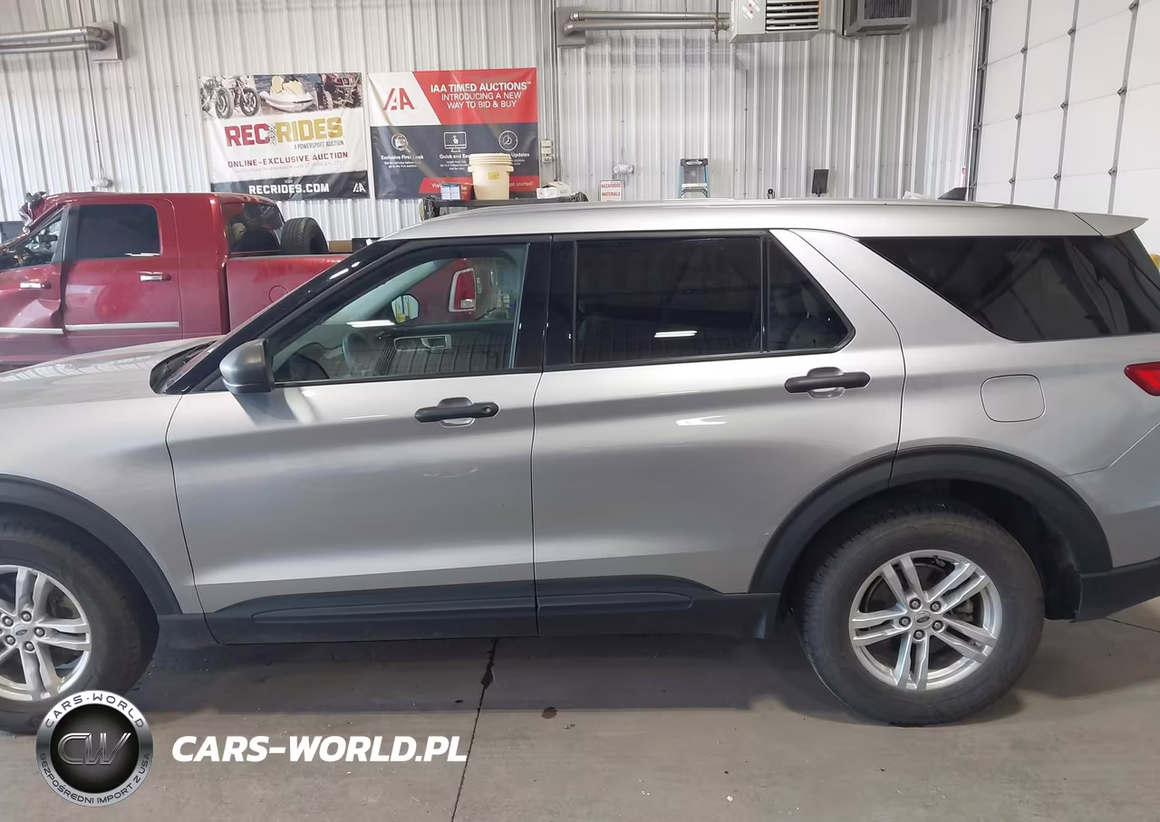 2022 Ford Explorer VIN:1FMSK8BB1NGB55005 - 14
