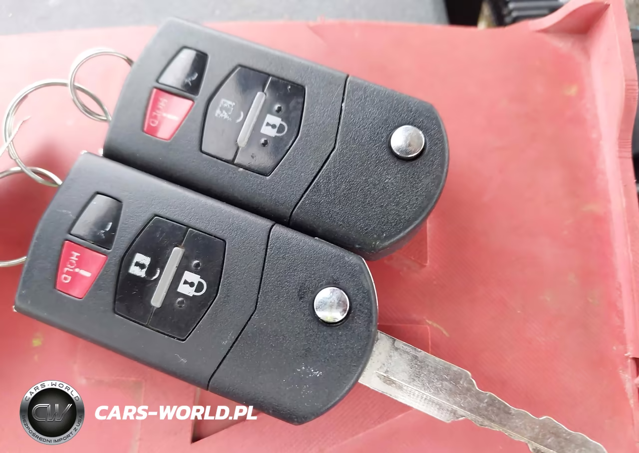 2012 Mazda Mazda3 I Sport VIN:JM1BL1UF1C1610931 - 11