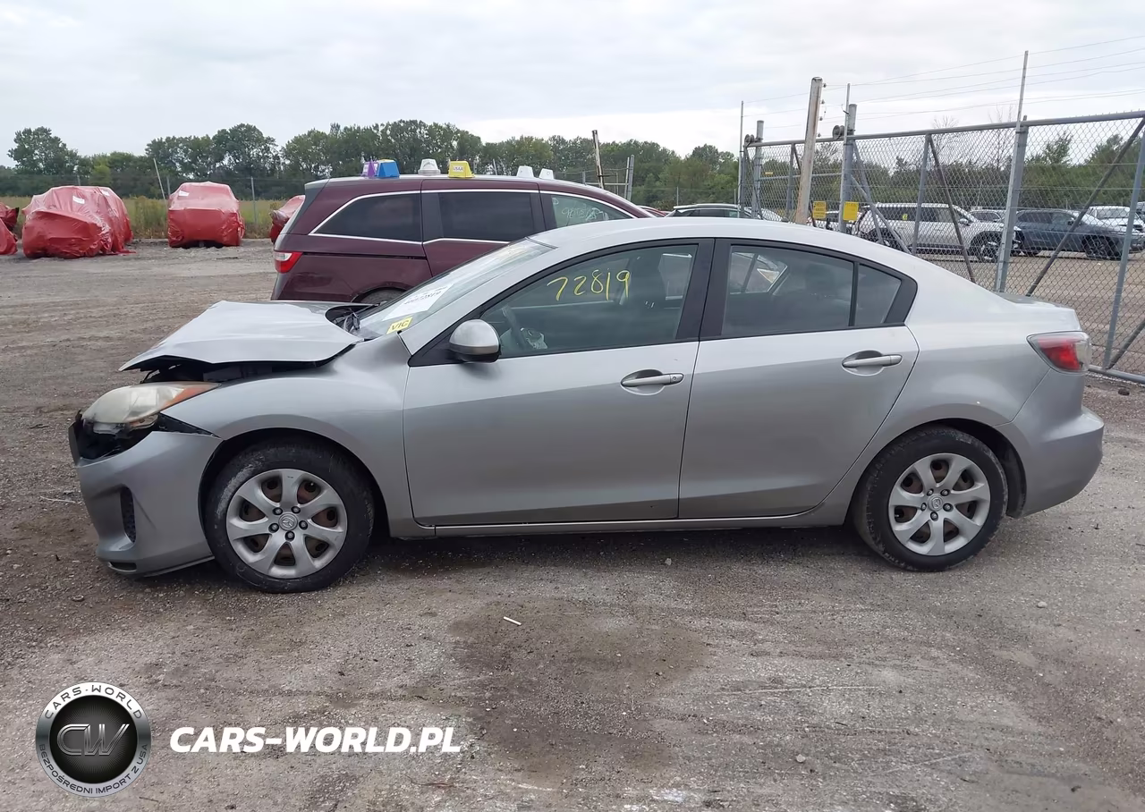 2012 Mazda Mazda3 I Sport VIN:JM1BL1UF1C1610931 - 15