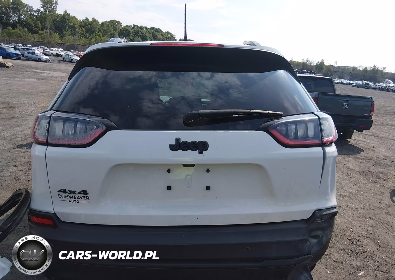 2020 Jeep Cherokee Altitude 4X4 VIN:1C4PJMLB8LD568140 - 15