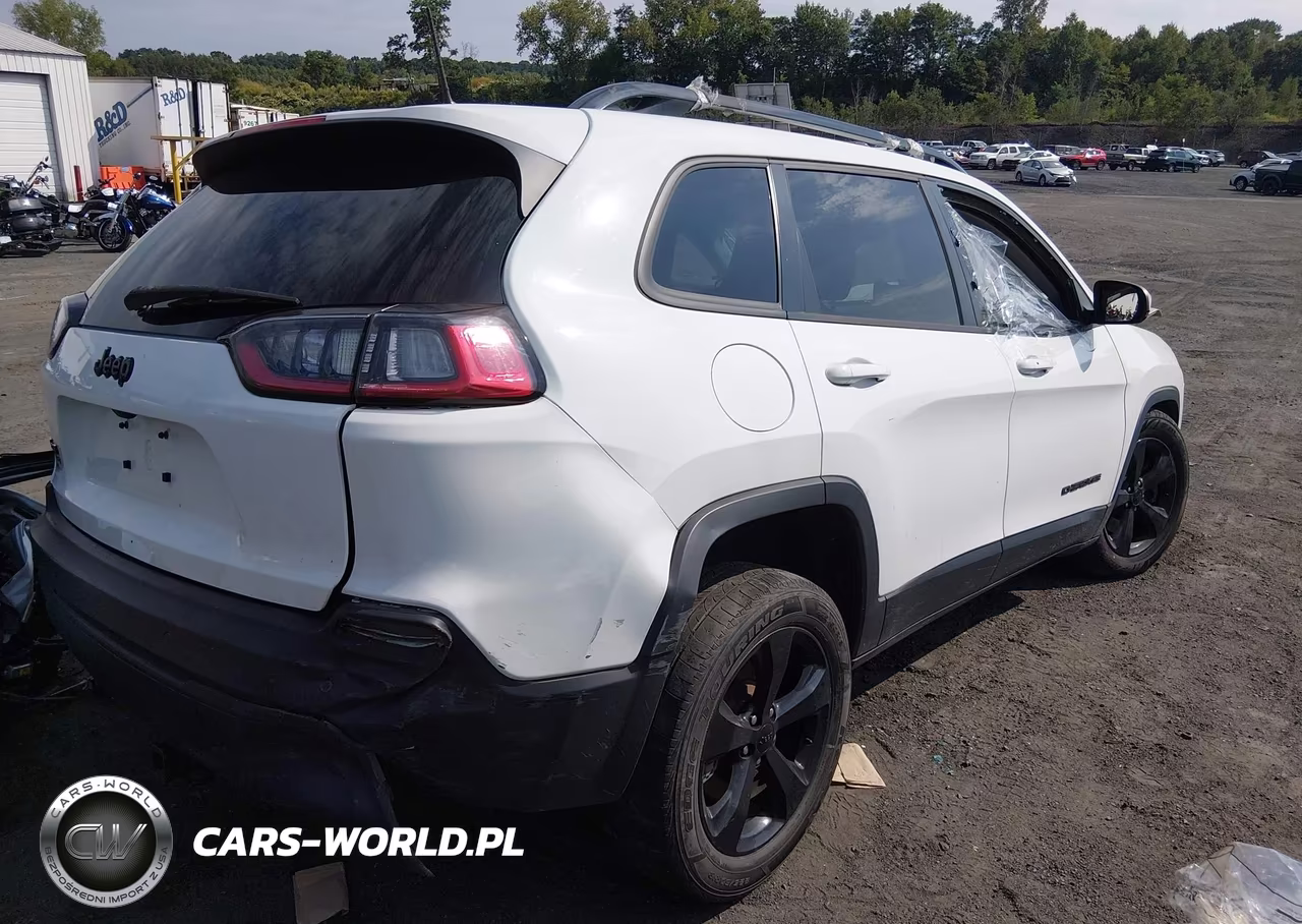 2020 Jeep Cherokee Altitude 4X4 VIN:1C4PJMLB8LD568140 - 4
