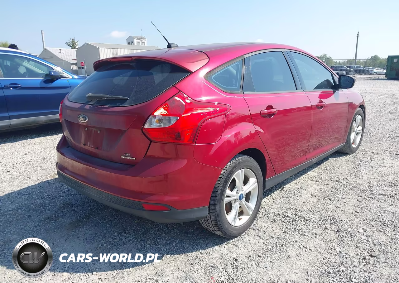 2013 Ford Focus Se VIN:1FADP3K23DL194840 - 4