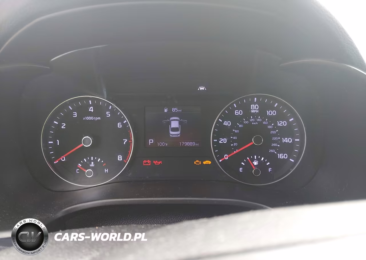 2020 Kia Forte Gt-Line VIN:3KPF34AD0LE240333 - 7