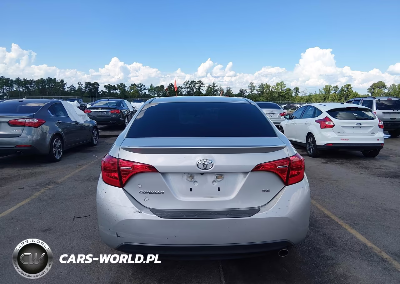 2019 Toyota Corolla Se VIN:5YFBURHE4KP929506 - 17