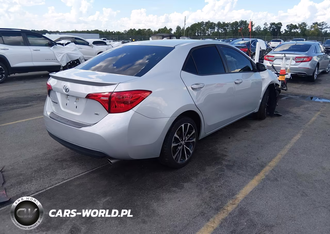2019 Toyota Corolla Se VIN:5YFBURHE4KP929506 - 4