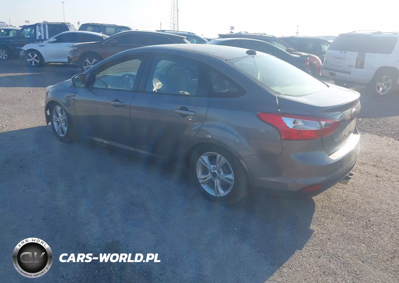 2013 Ford Focus Se VIN:1FADP3F27DL167599 - 3