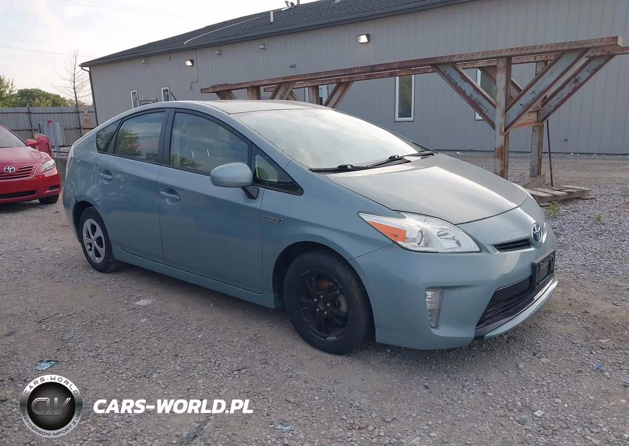 2013 Toyota Prius Two – zdjęcie 1 z 21