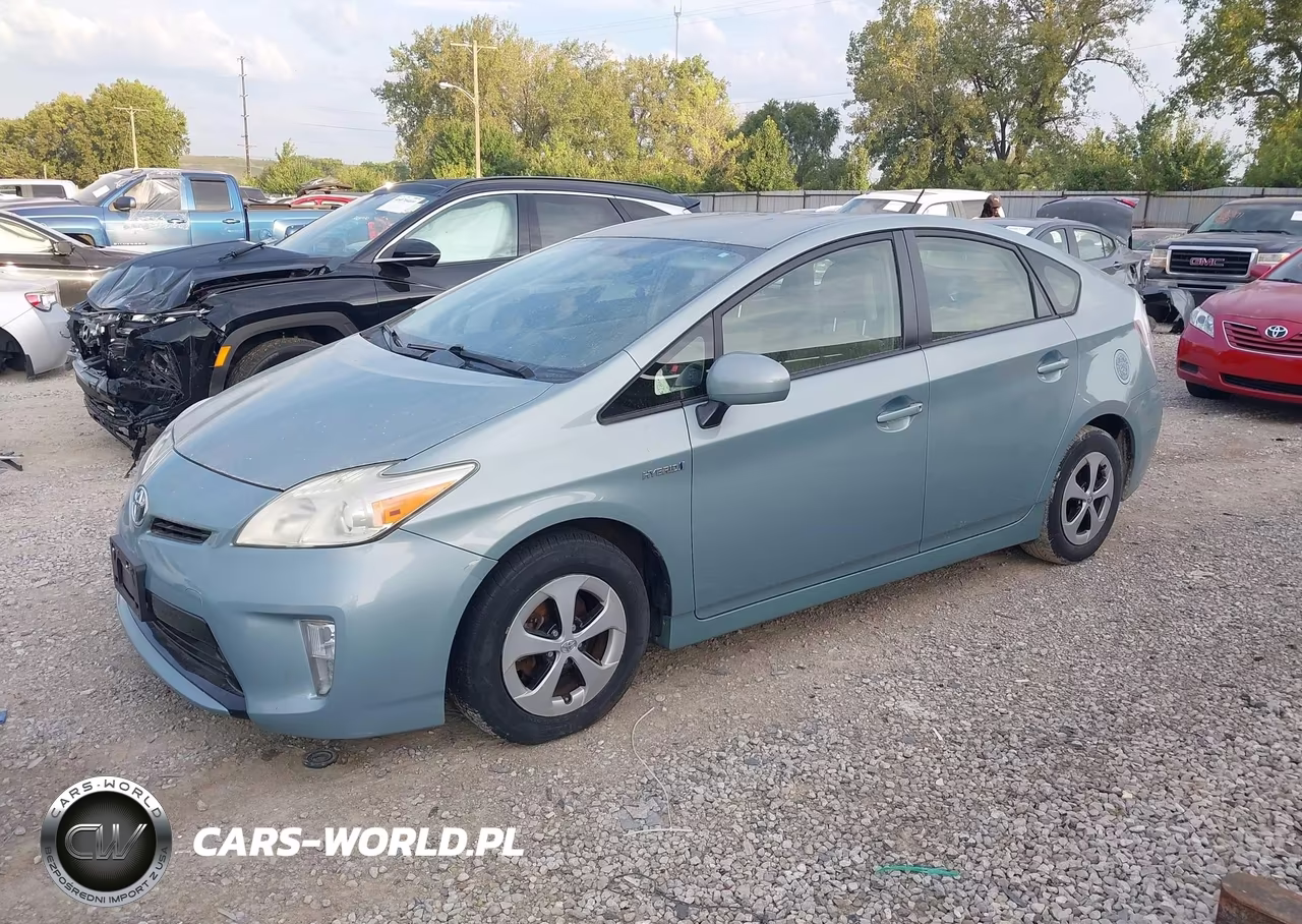 2013 Toyota Prius Two VIN:JTDKN3DU4D5592021 - 2