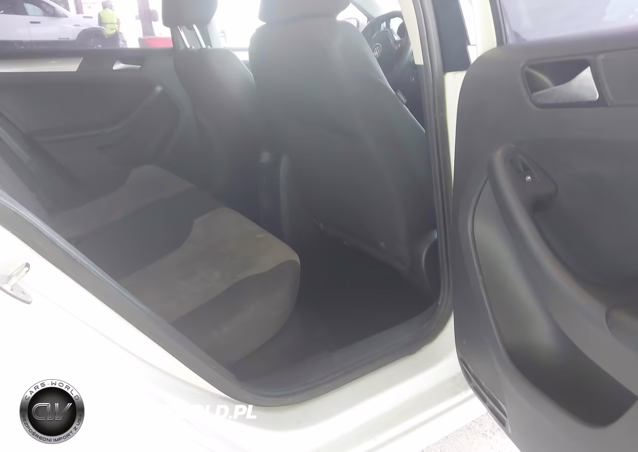 2017 Volkswagen Jetta 1.4T S VIN:3VW2B7AJ2HM290282 - 8