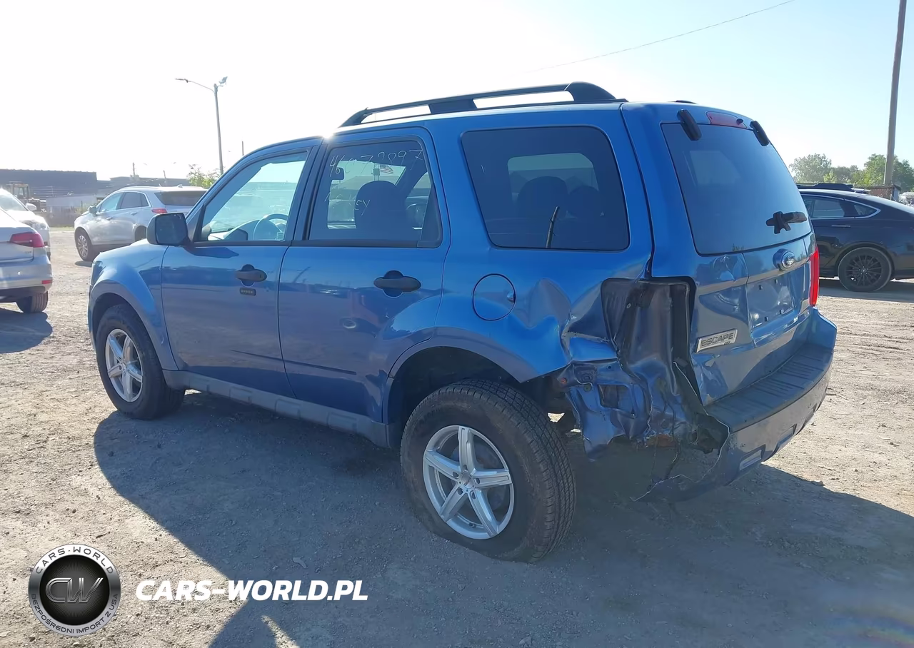 2009 Ford Escape Xlt VIN:1FMCU03719KB64879 - 3
