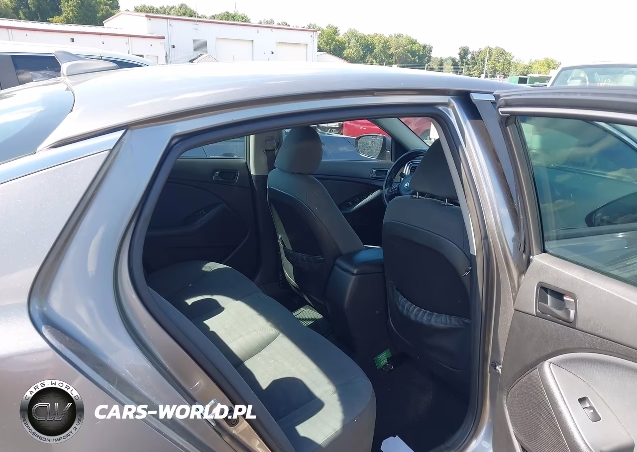 2015 Kia Optima Lx VIN:5XXGM4A7XFG417462 - 8