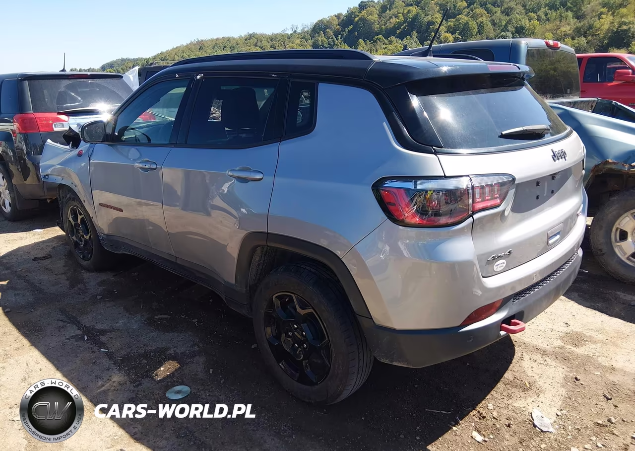 2023 Jeep Compass Trailhawk 4X4 VIN:3C4NJDDN3PT564707 - 3
