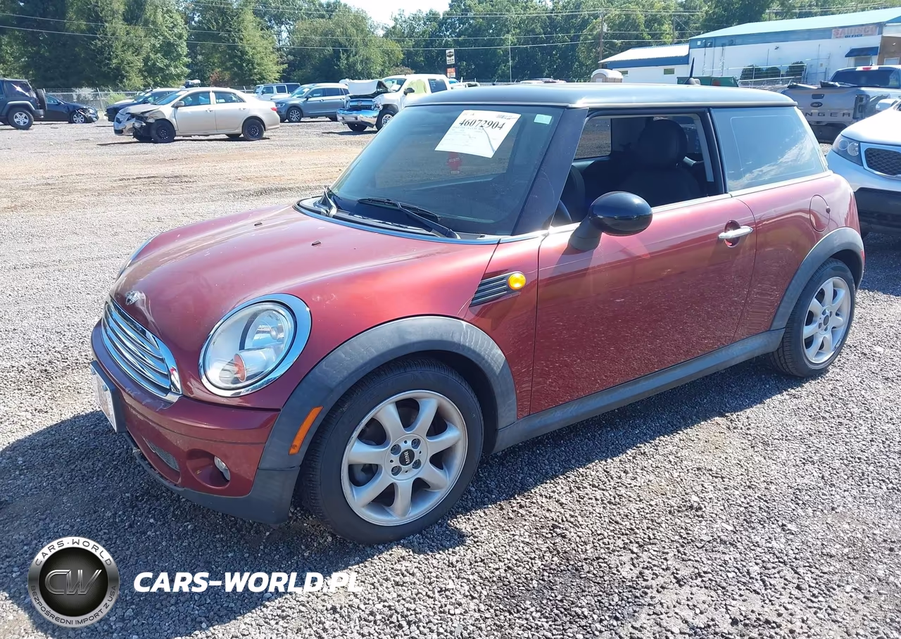 2009 Mini Cooper VIN:WMWMF33599TW72334 - 2