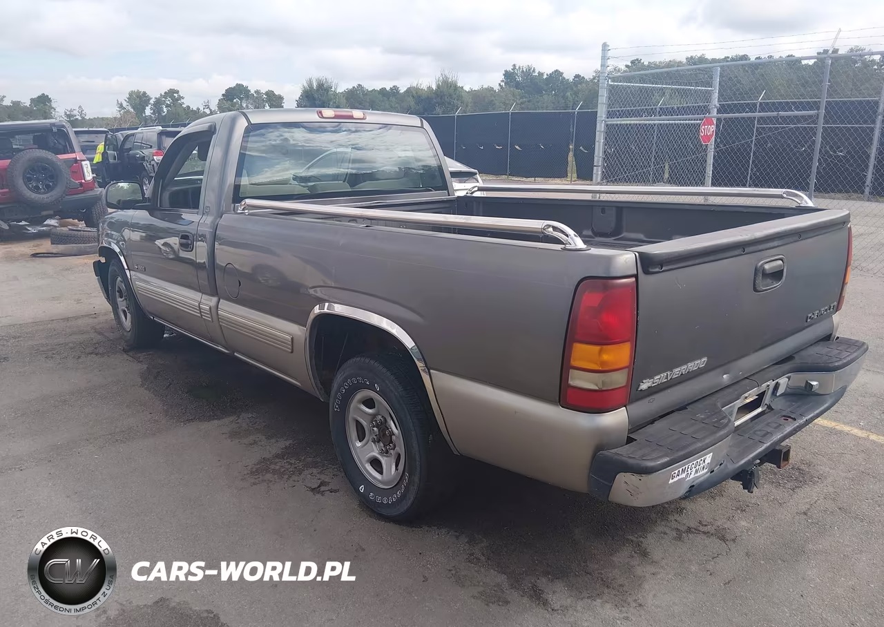 2000 Chevrolet Silverado 1500 Ls VIN:1GCEC14T2YE135017 - 3