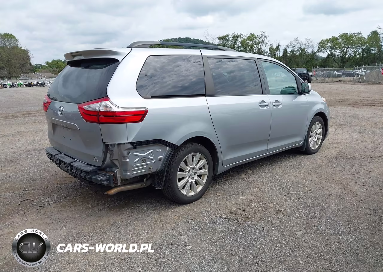 2015 Toyota Sienna Le 7 Passenger VIN:5TDJK3DC8FS106156 - 4
