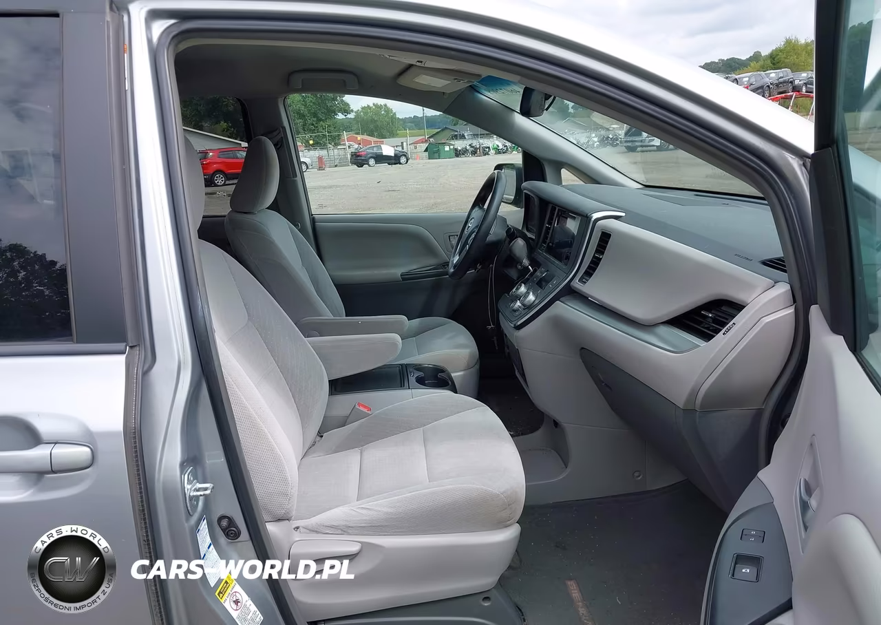 2015 Toyota Sienna Le 7 Passenger VIN:5TDJK3DC8FS106156 - 5