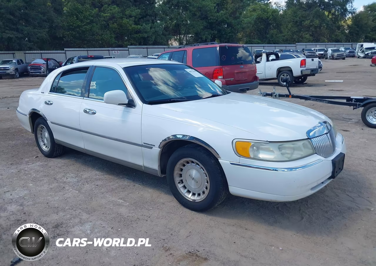1998 Lincoln Town Car Executive