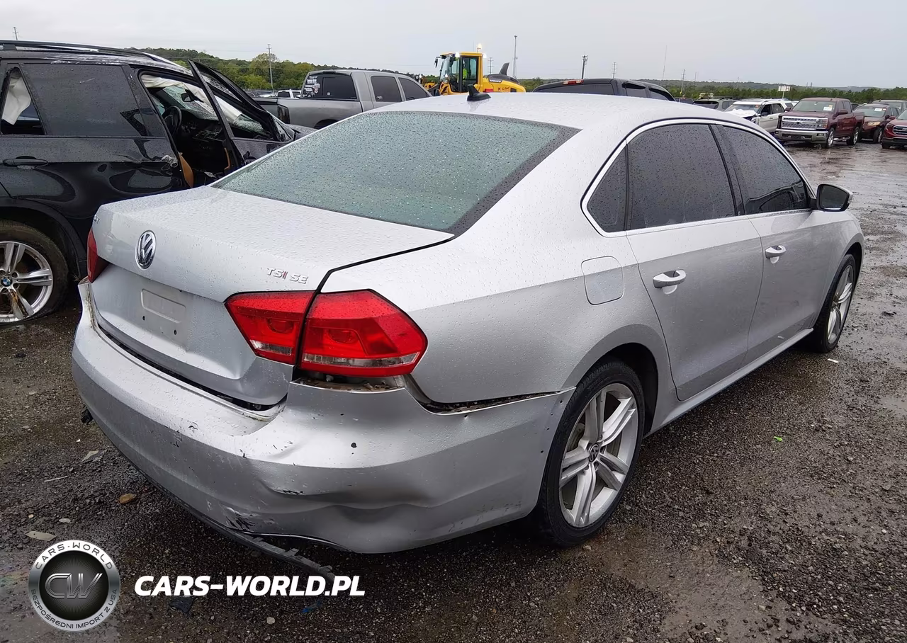2014 Volkswagen Passat 1.8T Se VIN:1VWBS7A35EC057821 - 4